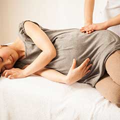 妊婦マッサージ・マタニティ・産後ケアのイメージ